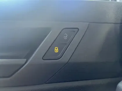 Photo 19 Ford Tourneo Connect 1.5 EcoBoost 150ch PHEV Trend BVA6