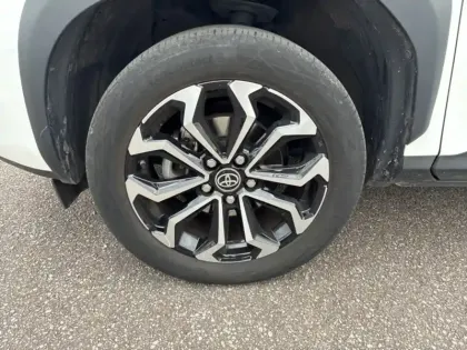 Photo 8 Toyota Yaris Hybride 1.5 HYBRID 116H DESIGN AUTO