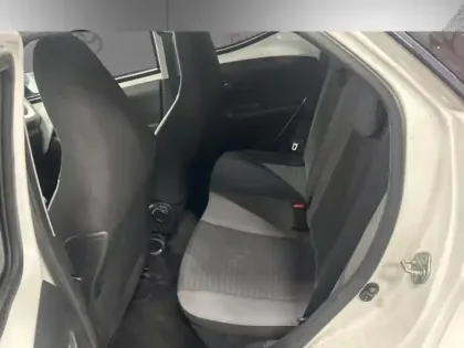 Photo 13 Toyota Aygo x-play 1.0 72 ch