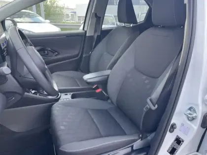 Photo 18 Toyota Yaris Hybride 116h Design MY2