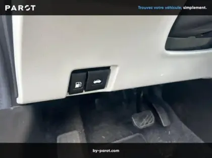 Photo 15 Suzuki Swift 1.2 Hybrid 83ch Privilège Auto