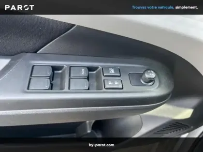 Photo 8 Suzuki Swift 1.2 Hybrid 83ch Privilège Auto