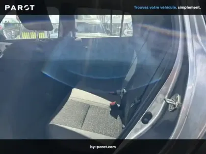 Photo 13 Suzuki Swift 1.2 Hybrid 83ch Privilège Auto