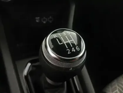 Photo 22 Renault Clio V TCe 100 GPL Evolution