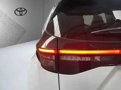 Photo 15 Toyota Yaris Gén. I Ph1 Collection 5