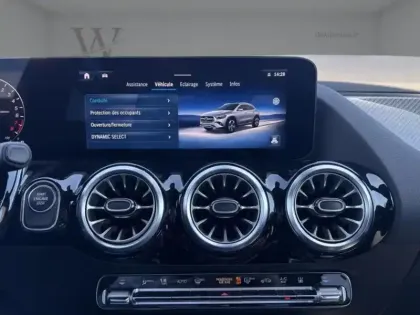 Photo 15 Mercedes GLA 250 e Hybrid EQ AMG Line