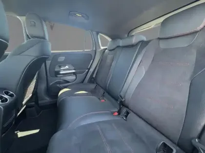 Photo 18 Mercedes GLA 250 e Hybrid EQ AMG Line