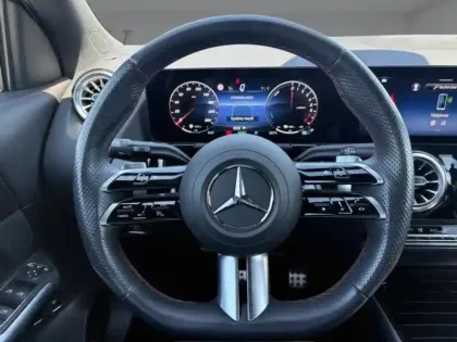 Photo 9 Mercedes GLA 250 e Hybrid EQ AMG Line