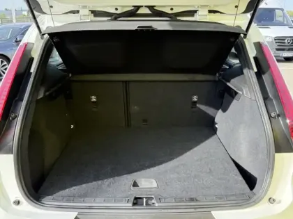 Photo 9 Volvo Xc40 1.5 136 Momentum 2WD