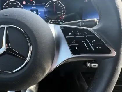 Photo 13 Mercedes GLA 250 e Hybrid EQ Progressive Li