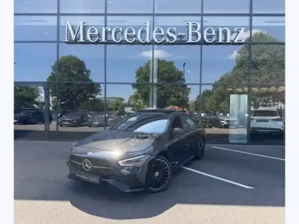 Photo 20 Mercedes CLA  250 e Hybrid EQ Coupé AMG 