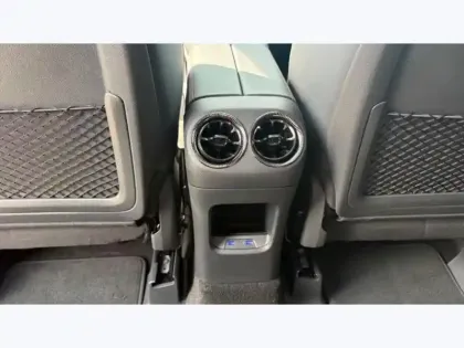 Photo 18 Mercedes GLB 250+ avec technologie EQ Limit