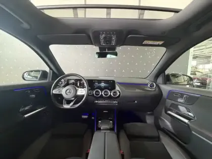 Photo 30 Mercedes GLA 250 e AMG Line