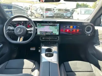 Photo 10 Mercedes GLB 250+ avec technologie EQ Limit