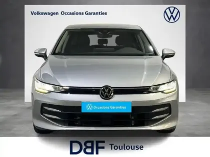 Photo 6 Volkswagen Golf 1.5 eHybrid 204 DSG6 VW Edition