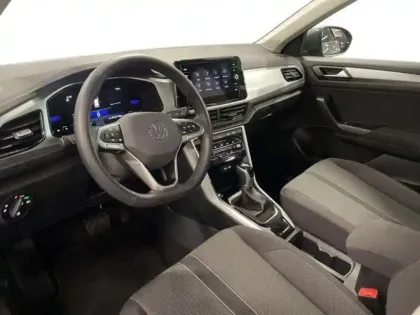 Photo 8 Volkswagen T-roc 1.5 TSI EVO2 150 Start/Stop DSG7 VW Edition