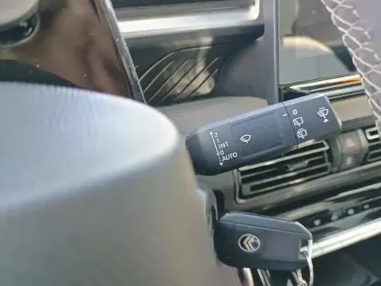 Photo 17 Citroën C3  Turbo 100 ch Manuelle Max