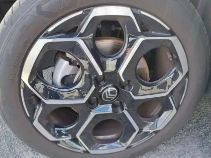 Photo 14 Citroën C3  Turbo 100 ch Manuelle Max