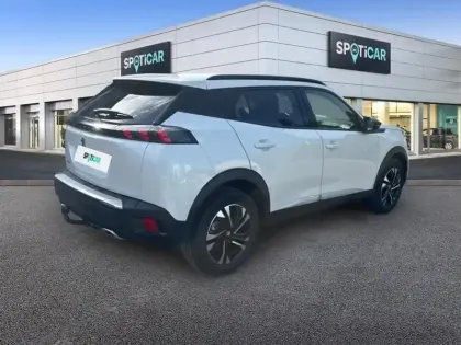 Photo 27 Peugeot 2008  PureTech 130 S&S EAT8 Allure Pack