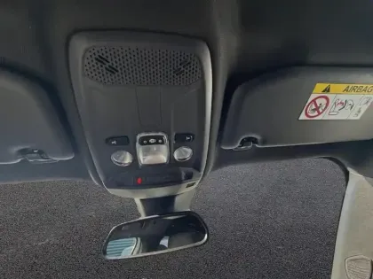 Photo 24 Peugeot 2008  PureTech 130 S&S EAT8 Allure Pack