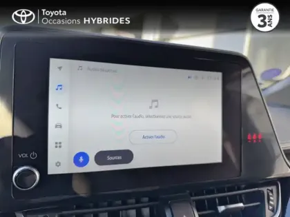 Photo 14 Toyota C-HR  1.8 Hybride 122ch Design E-CVT