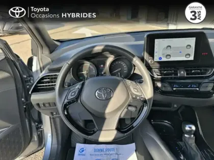 Photo 8 Toyota C-HR  1.8 Hybride 122ch Design E-CVT