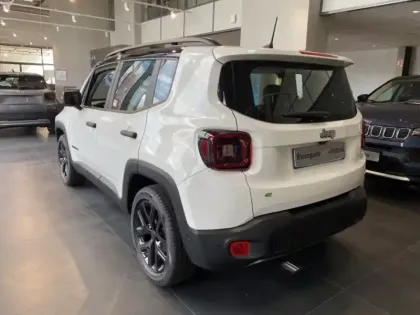 Photo 6 Jeep Renegade  1.3 Turbo T4 190ch PHEV 4xe Summit BVA6 eAWD