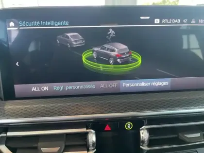 Photo 10 BMW X3  xDrive30e 292ch M Sport