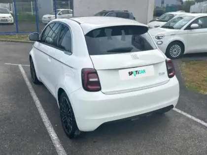 Photo 6 Fiat 500  e 118ch Icône Plus (Pack Style)