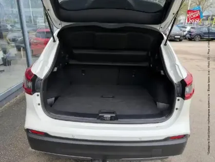 Photo 13 Nissan Qashqai  1.2L DIG-T 115ch N-Connecta 129g