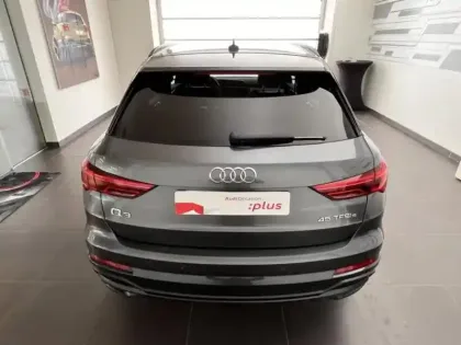 Photo 7 Audi Q3  45 TFSI e 245ch S line S tronic 6
