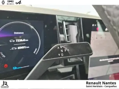 Photo 10 Renault Austral  1.2 E-Tech full hybrid 200ch Iconic