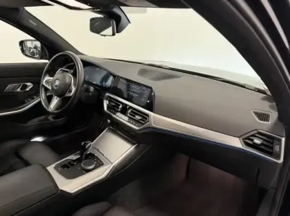 Photo 7 BMW Serie 3 Série 3 320eA 204ch M Sport