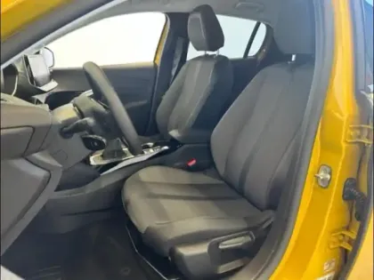 Photo 9 Peugeot 208  1.2 PureTech 100ch S&S Allure