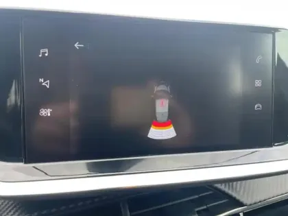 Photo 14 Peugeot 208  1.2 PureTech 100ch S&S Allure