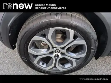 Photo 13 Renault Captur  1.6 E-Tech hybride 145ch Techno