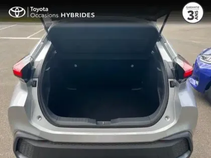 Photo 9 Toyota C-HR  1.8 Hybride 140ch Dynamic MY25