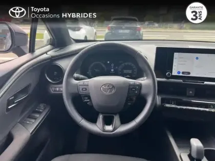 Photo 8 Toyota C-HR  1.8 Hybride 140ch Dynamic MY25