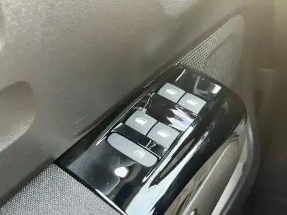 Photo 9 Citroën C3  1.2 PureTech 110ch S&S Shine 120-123g