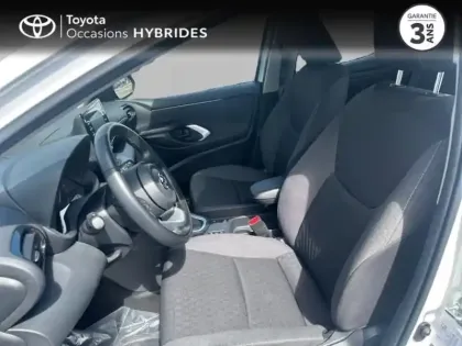 Photo 10 Toyota Yaris  116h Dynamic 5p MY22