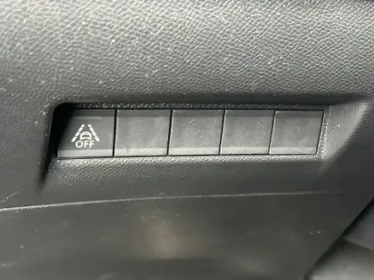 Photo 9 Peugeot 208  1.2 PureTech 100ch S&S GT 118g