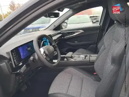 Photo 14 Renault Austral  1.2 E-Tech full hybrid 200ch Techno - 25