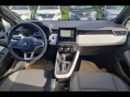 Photo 28 Renault Clio  1.6 E-Tech hybride 145ch Techno
