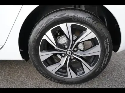 Photo 10 Renault Clio  1.6 E-Tech hybride 145ch Techno