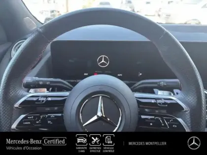 Photo 12 Mercedes GLA  180 136ch AMG Line 7G-DCT