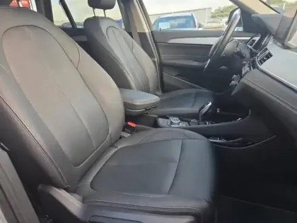 Photo 13 BMW X1  sDrive18dA 150ch xLine