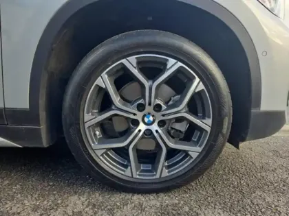 Photo 7 BMW X1  sDrive18dA 150ch xLine