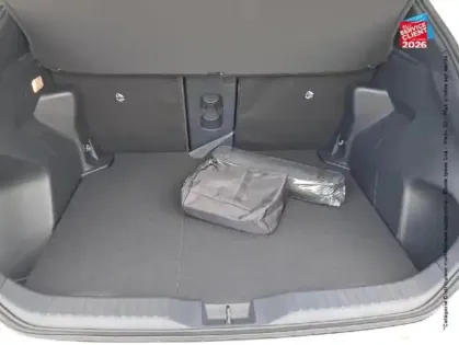 Photo 13 Toyota Yaris  Cross 116h Design MY26