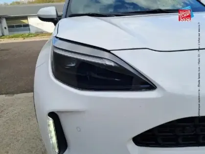 Photo 12 Toyota Yaris  Cross 116h Design MY26