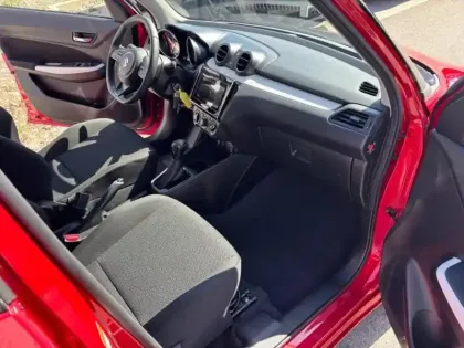 Photo 10 Suzuki Swift  1.2 Dualjet Hybrid 83ch Privilège Auto